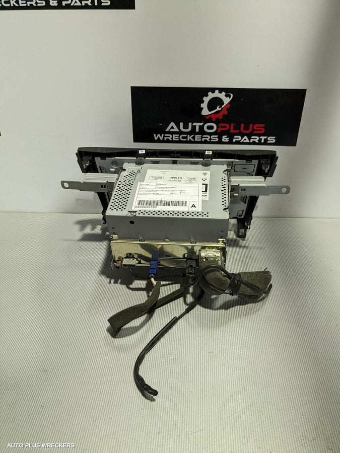 2017 Nissan Qashqai Radio Cd Dvd Sat Tv