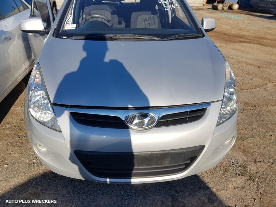 2012 Hyundai I20 Left Rear Door Window