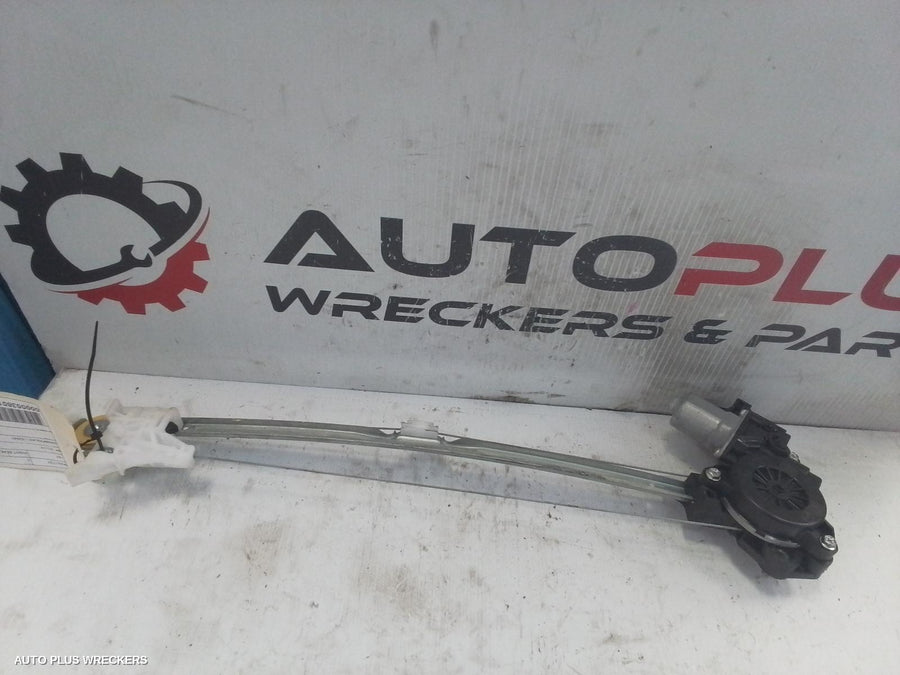 2019-2026 Mazda 3 Right Rear Wnd Reg Motor