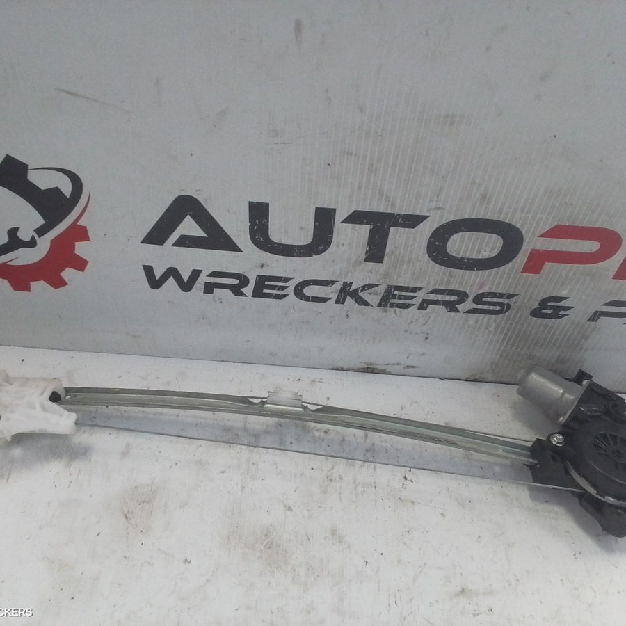 2019-2026 Mazda 3 Right Rear Wnd Reg Motor