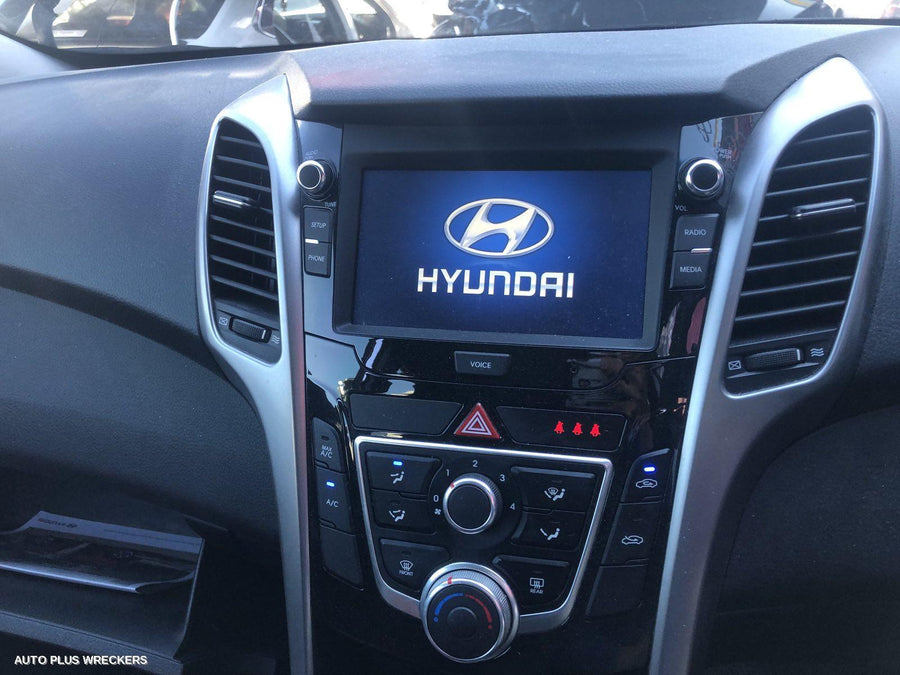 2016 Hyundai I30 Radio Cd Dvd Sat Tv