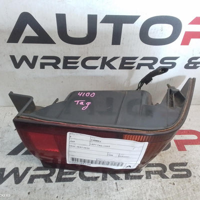 1997-2000 Toyota Camry Left Taillight