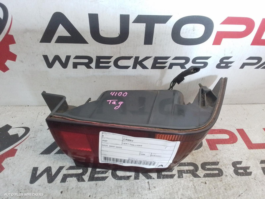1997-2000 Toyota Camry Left Taillight