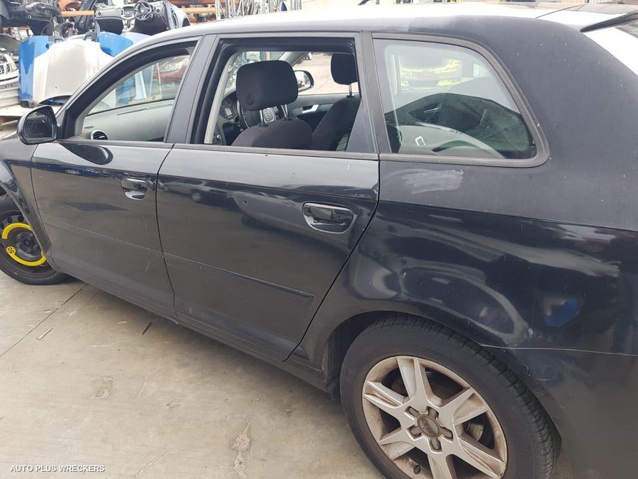 2008 Audi A3 Left Front Door