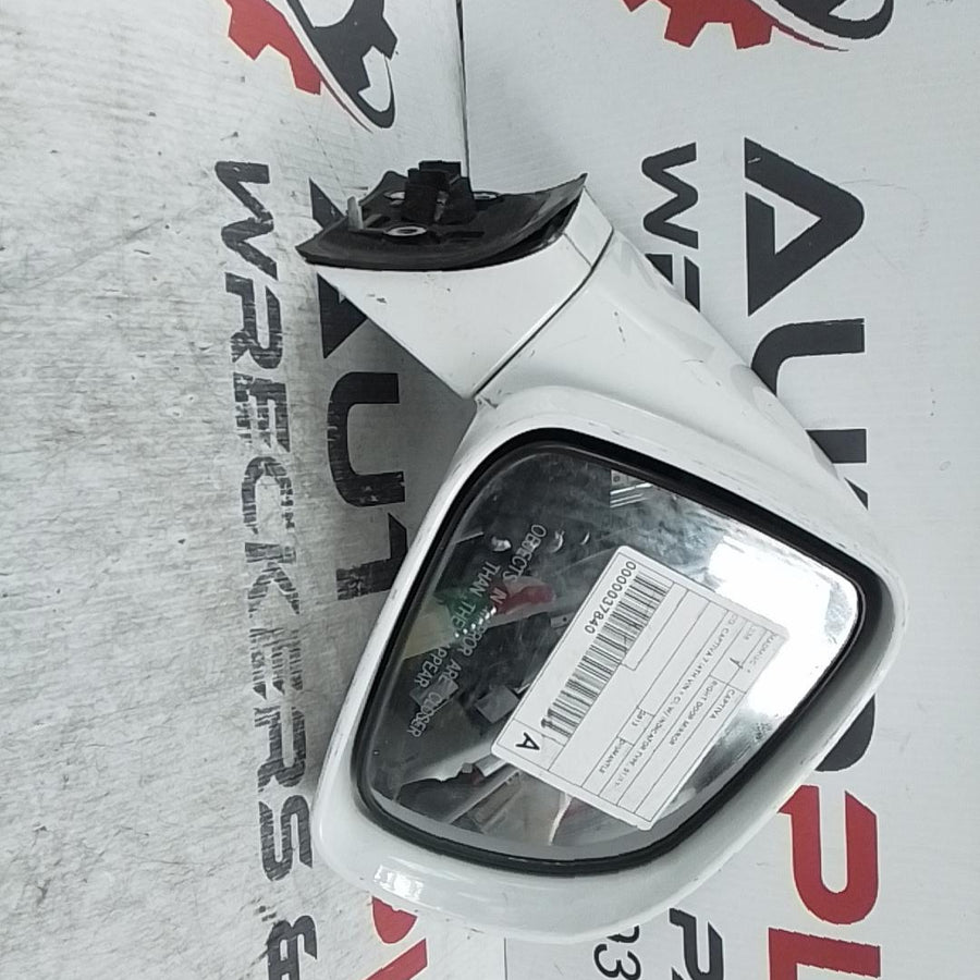 2013 Holden Captiva Right Door Mirror