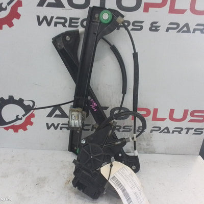 2010-2014 Volkswagen Polo Left Front Window Reg Motor