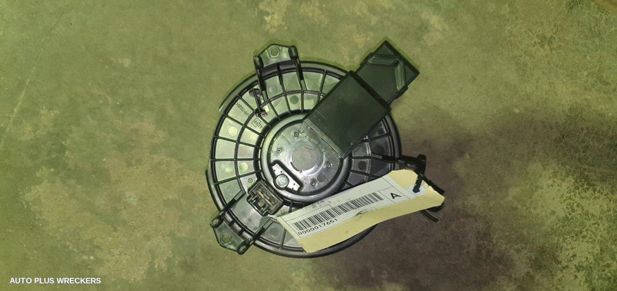 2014 Toyota Corolla Heater Fan Motor