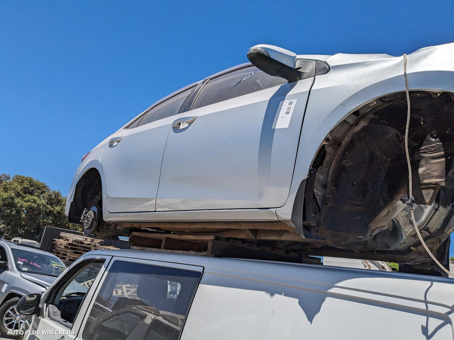 2014 Toyota Corolla Left Taillight