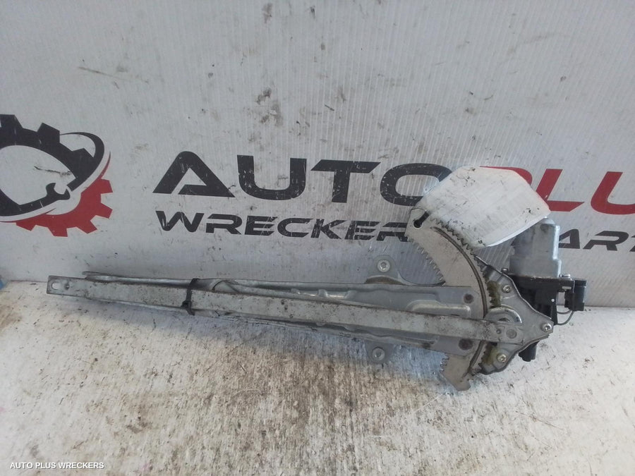 2010-2016 Nissan Micra Right Front Window Reg Motor