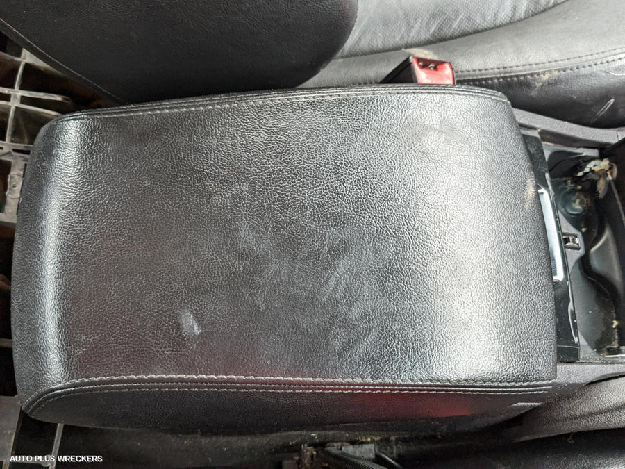 2007 Ford Fairlane Right Front Door