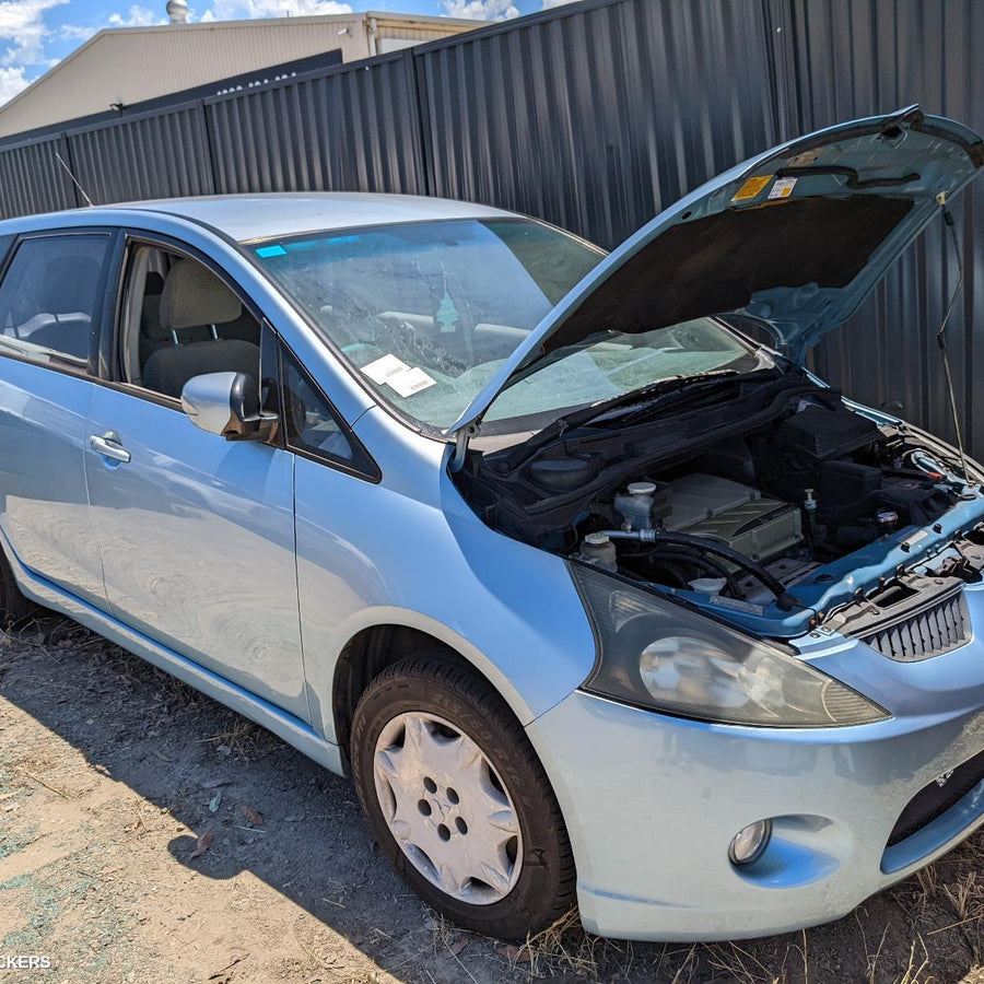 2005 Mitsubishi Grandis Left Front Door