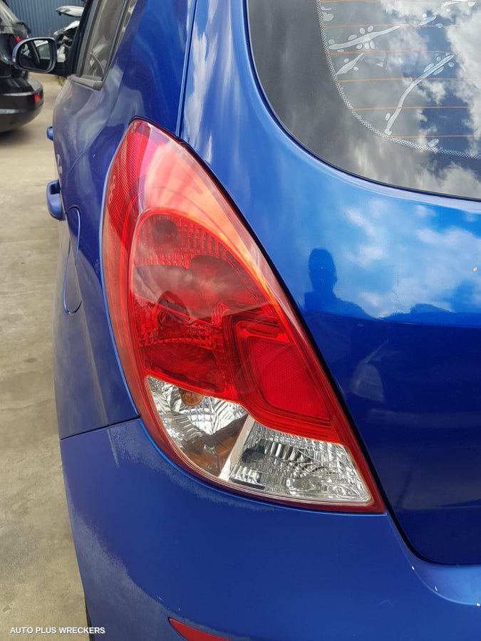 2013 Hyundai I20 Washer Bottle