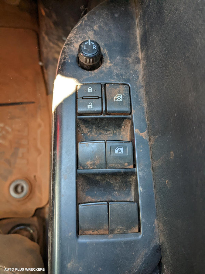 2019 Toyota Hilux Caliper