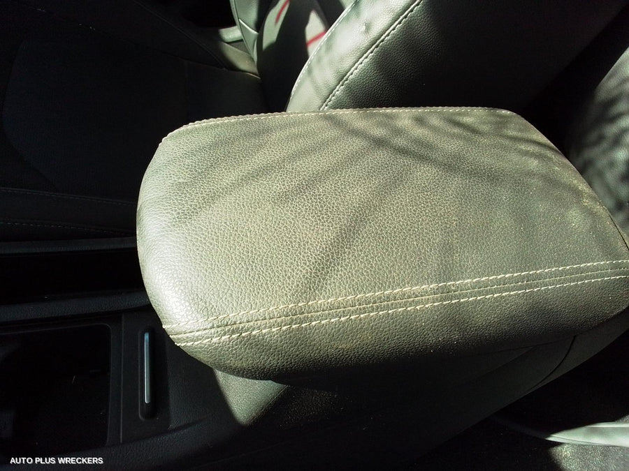 2021 Hyundai I30 Right Front Door Window