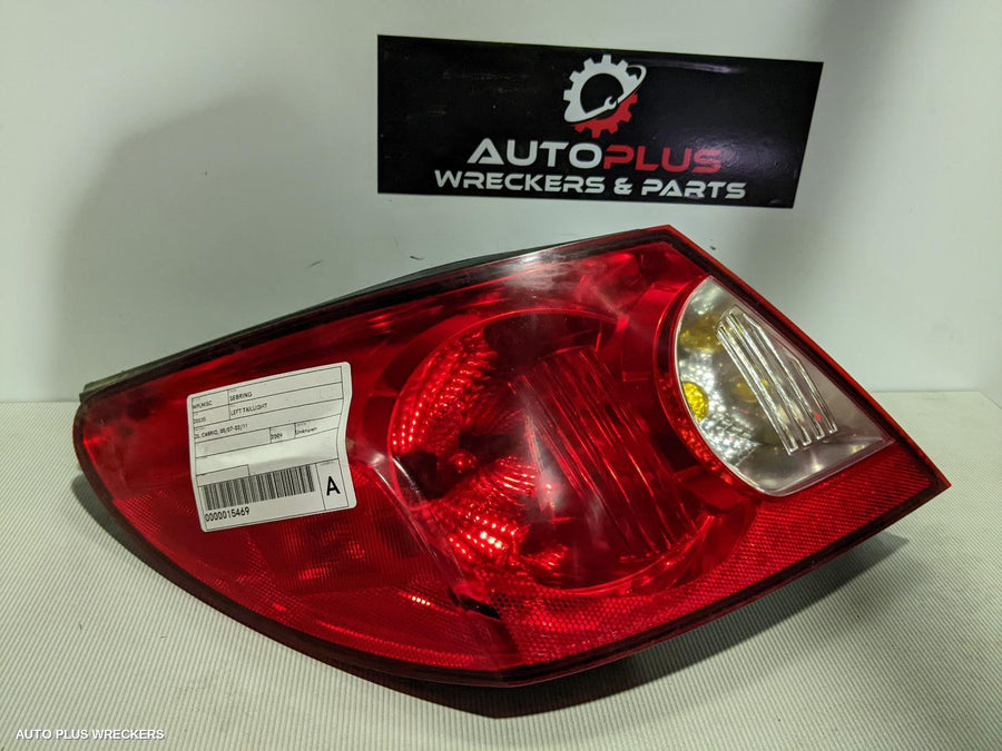 2009 Chrysler Sebring Left Taillight