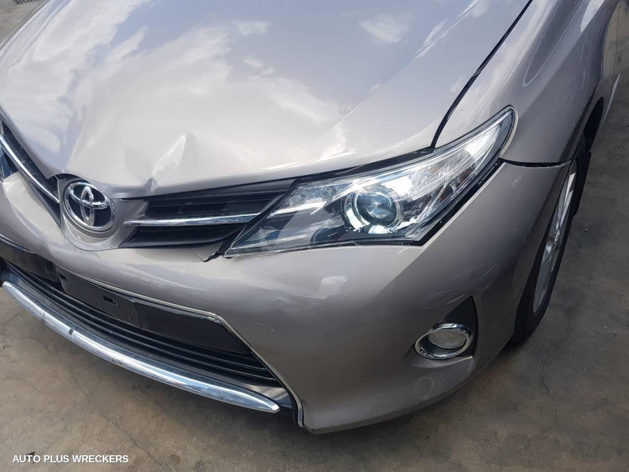 2012-2018 Toyota Corolla Console