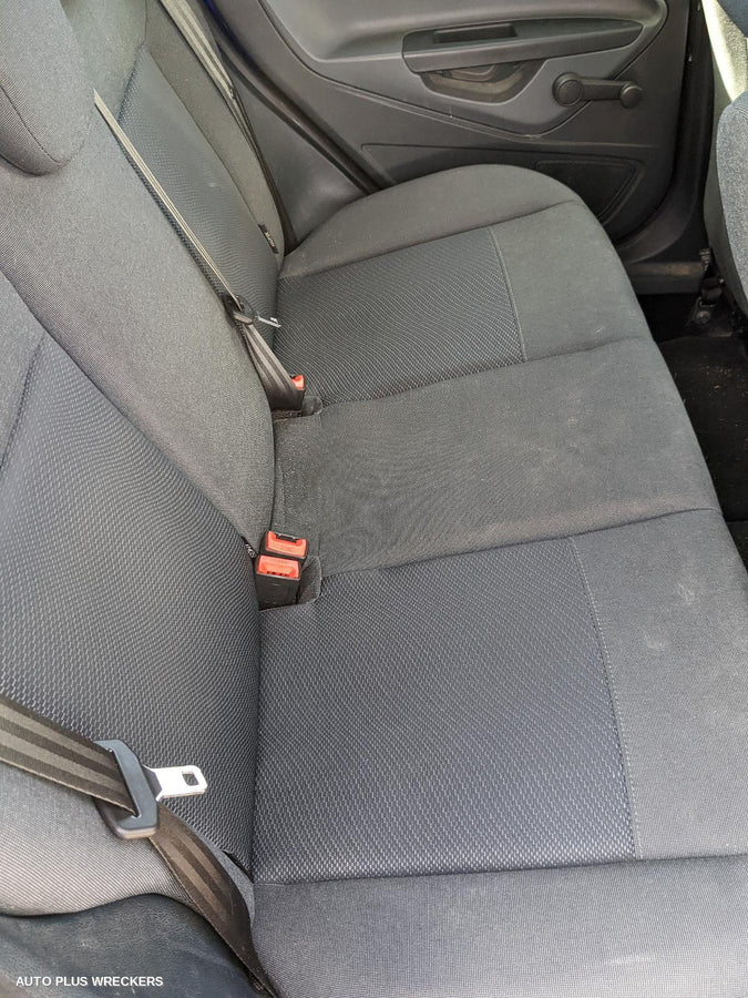 2012 Ford Fiesta Left Rear Door Sliding
