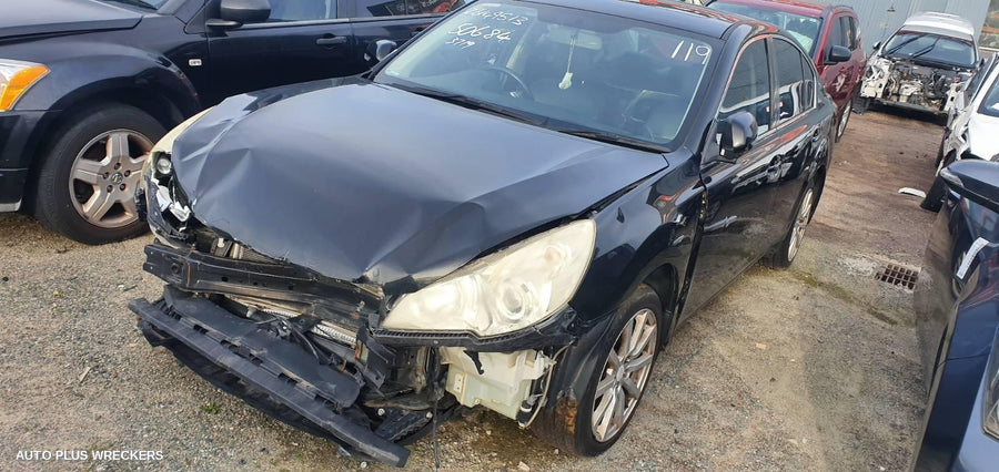 2010 Subaru Liberty Right Rear Door Sliding