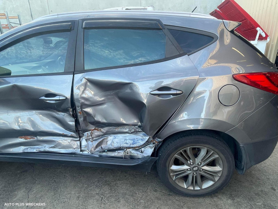 2014 Hyundai Ix35 A C Condenser