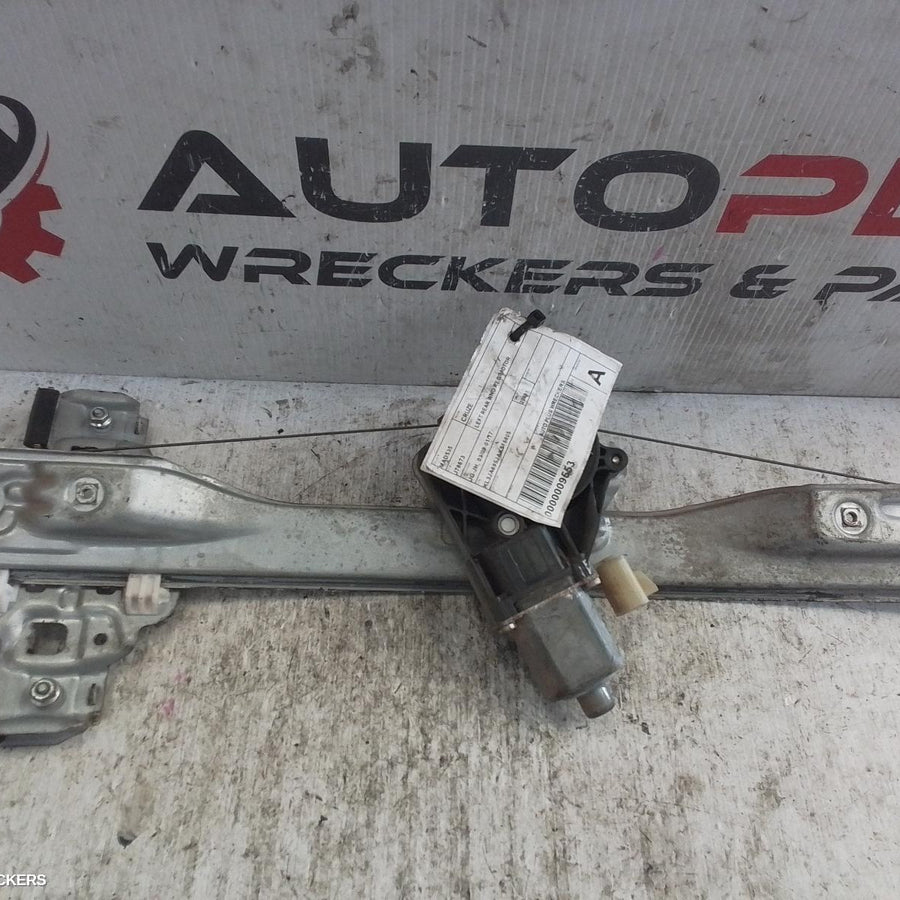 2009-2017 Holden Cruze Left Rear Wnd Reg Motor