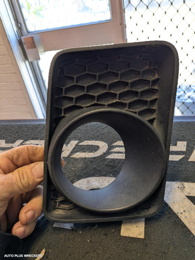 2008 Holden Commodore Left Indicator Fog Side