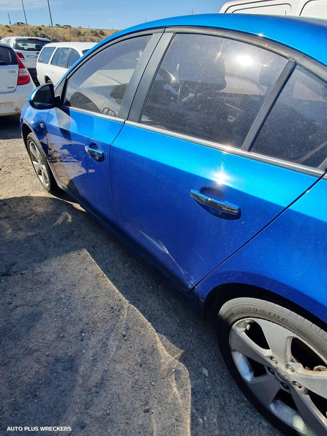 2010 Holden Cruze Left Front Door Window