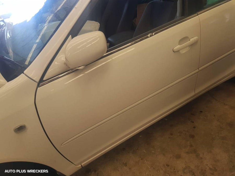 2006 Toyota Camry Right Front Door Window