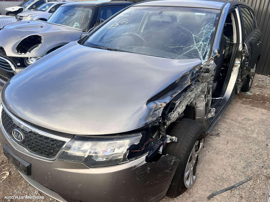 2008-2013 Kia Cerato Fan