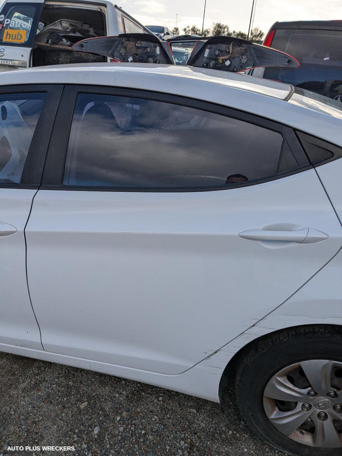 2012 Hyundai Elantra Left Rear Door Sliding