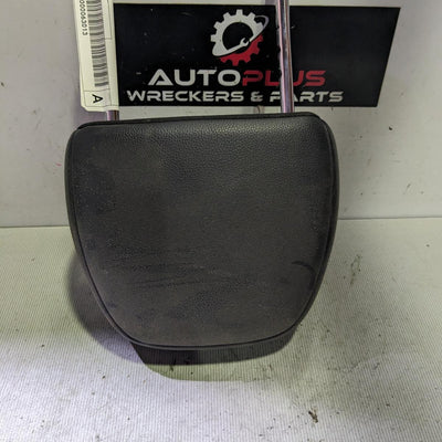 2012-2015 Mitsubishi Outlander Headrest