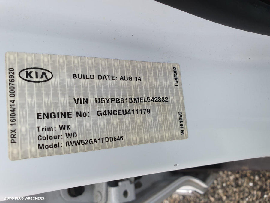 2014 Kia Sportage Right Front Door Window