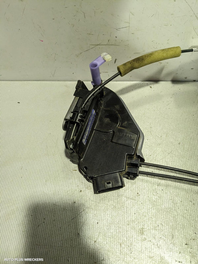 2014 Nissan Pathfinder Door Boot Gate Lock