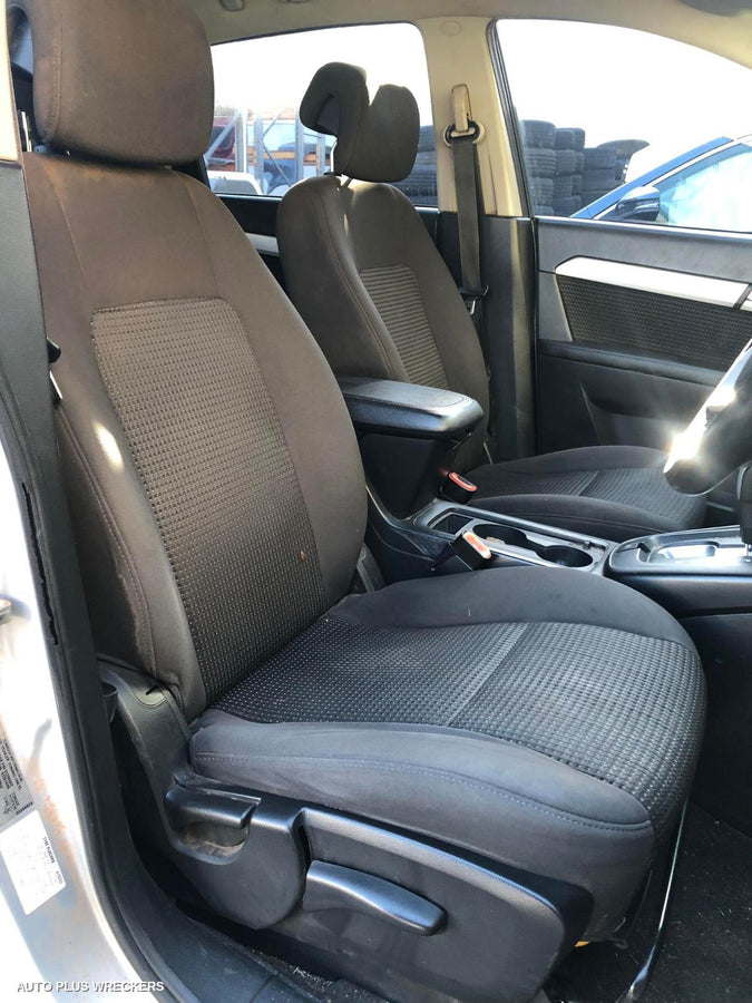 2016 Holden Captiva Left Front Window Reg Motor