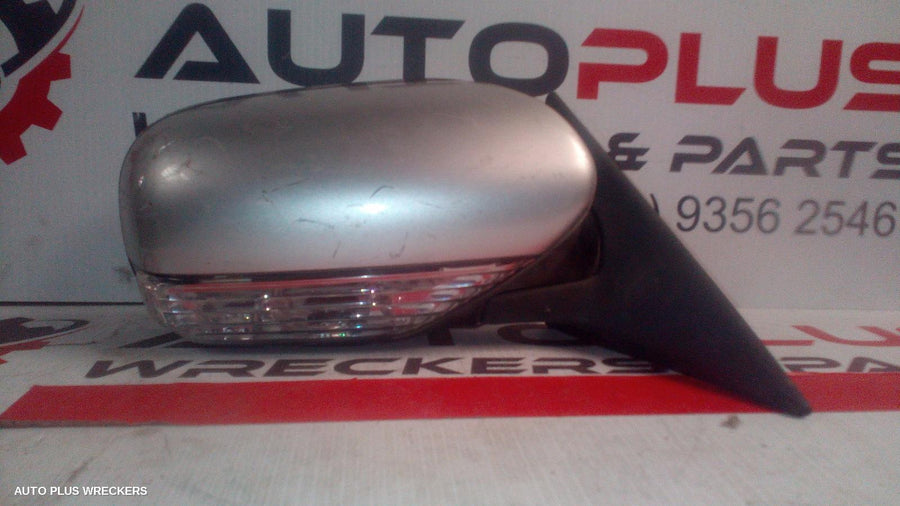 2003-2006 Subaru Liberty Right Door Mirror