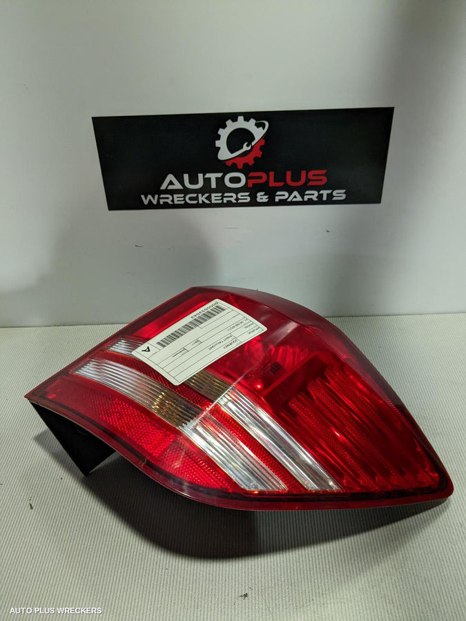 2011 Dodge Journey Right Taillight