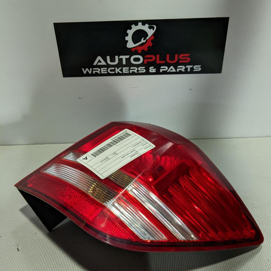 2011 Dodge Journey Right Taillight