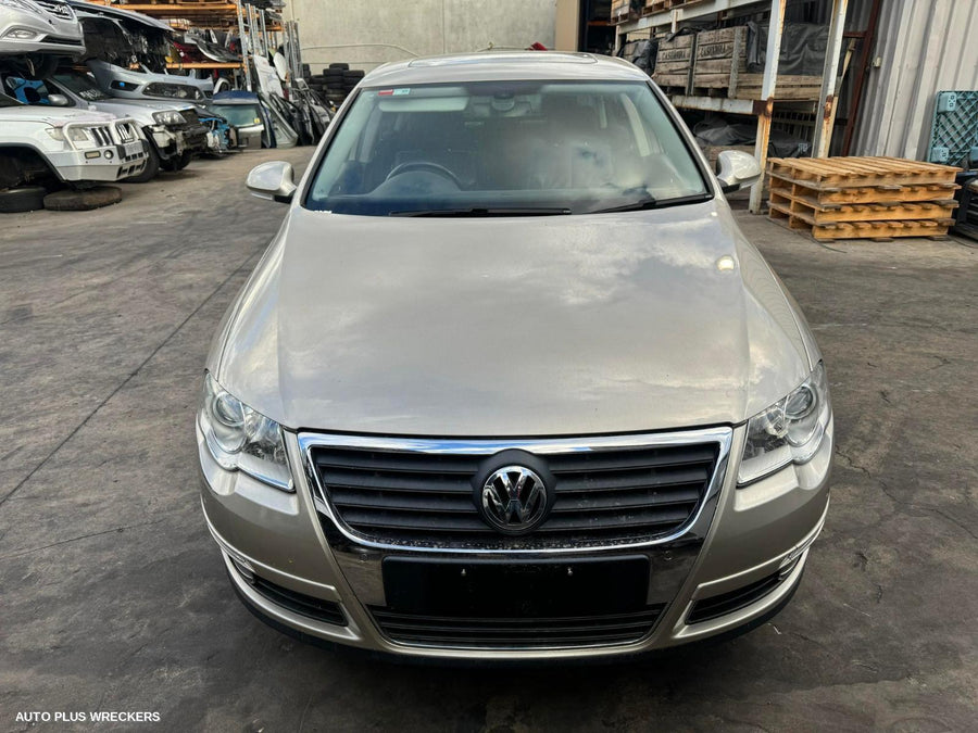 2006 Volkswagen Passat Left Door Mirror