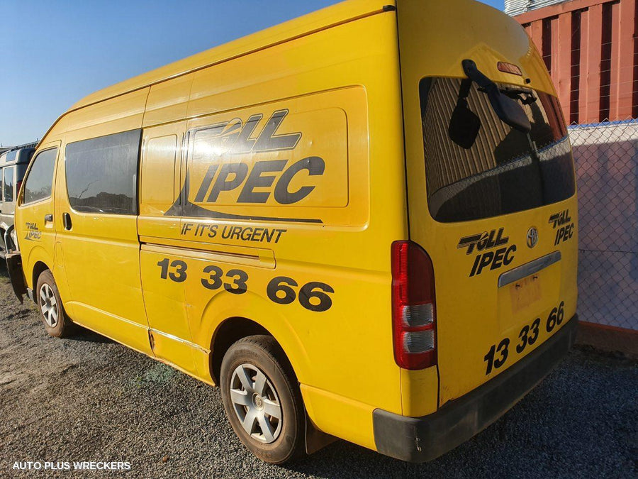 2010 Toyota Hiace Door Boot Gate Lock