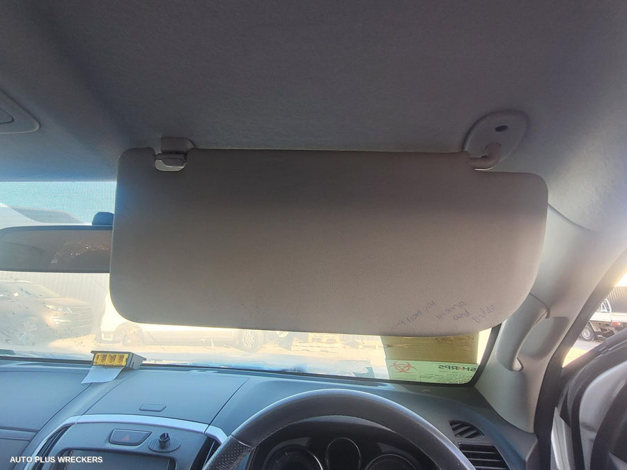 2017 Isuzu Mu-x Right Front Door Window