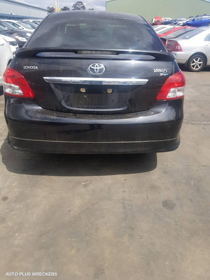 2006 Toyota Yaris Door Handle