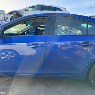 2016 HOLDEN CRUZE RIGHT GUARD LINER