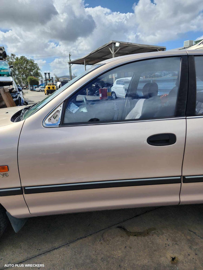 2001 Toyota Avalon Right Rear Door Sliding