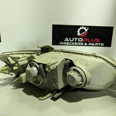 2004 Holden Commodore Left Headlamp