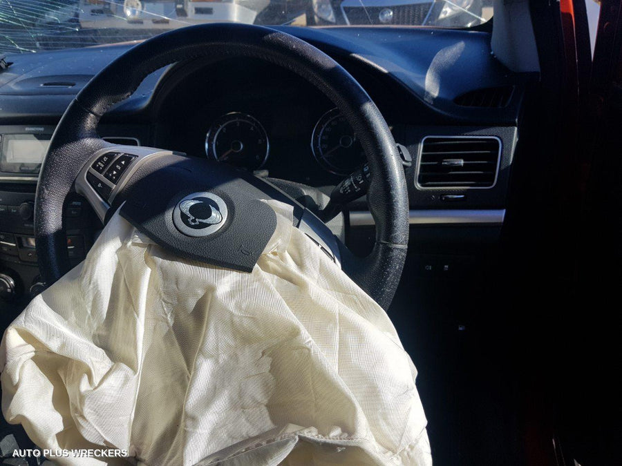 2011 Ssangyong Korando Right Guard