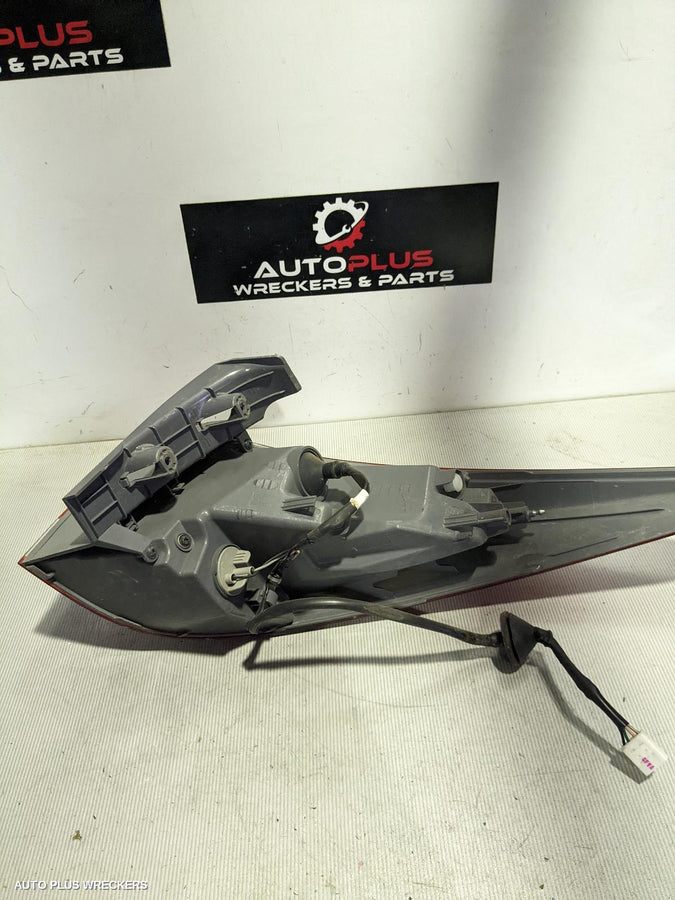 2011 Hyundai I40 Left Taillight