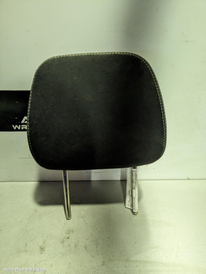 2015-2025 Suzuki Vitara Headrest