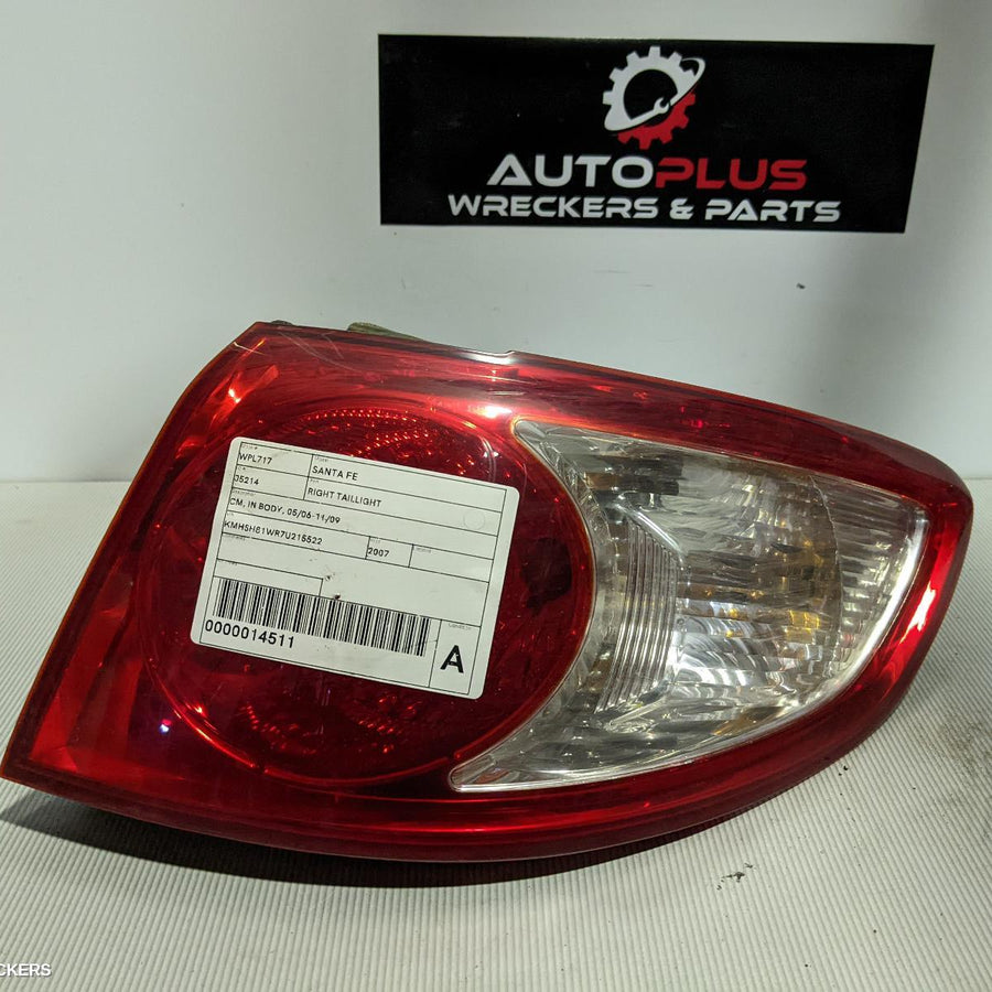 2006-2009 Hyundai Santa Fe Right Taillight
