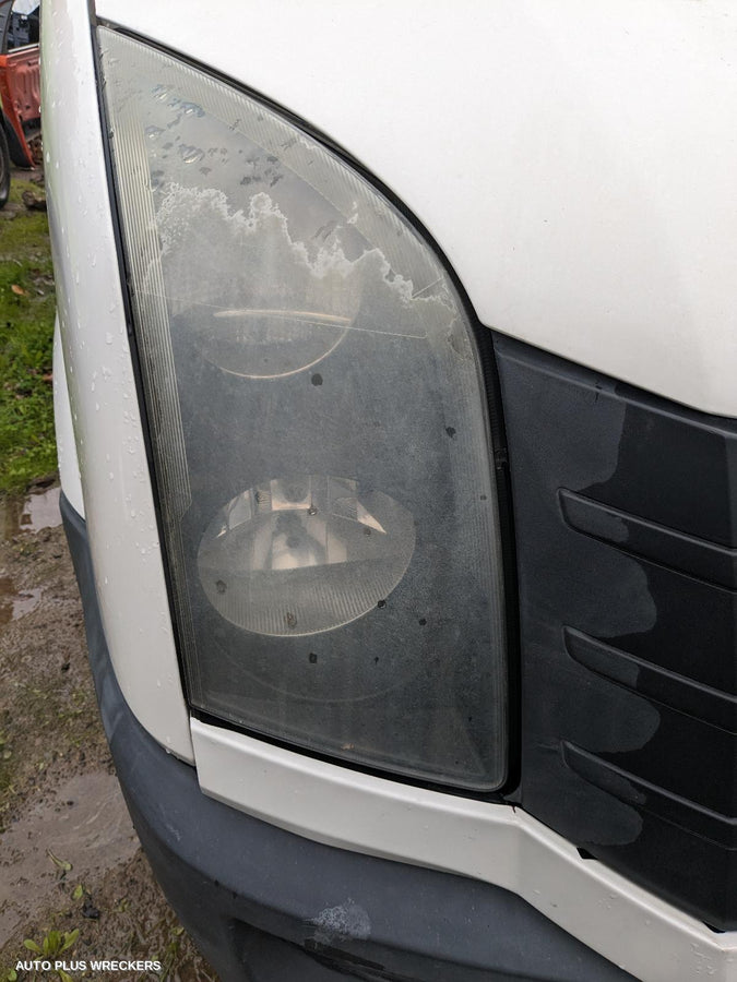 2012 Volkswagen Crafter Left Headlamp