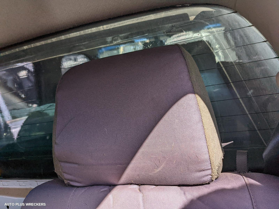 2007 Nissan Navara Right Guard