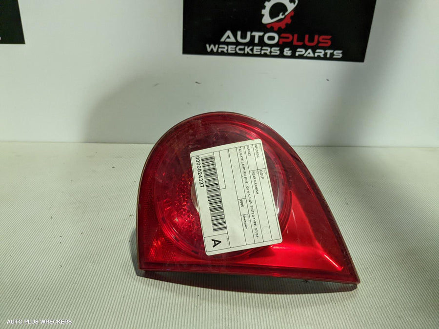 2005 Volkswagen Golf Rear Garnish